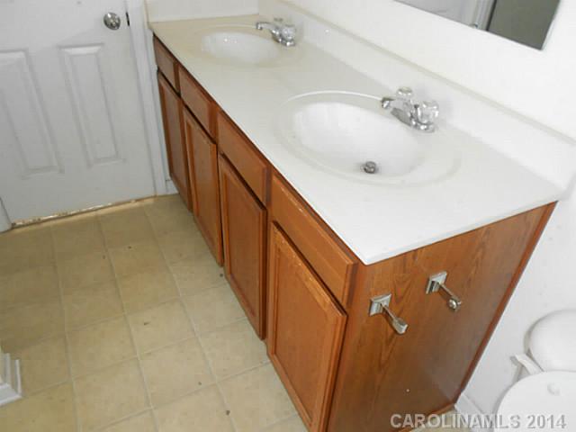 608  Wrayhill Drive Charlotte North Carolina 28262