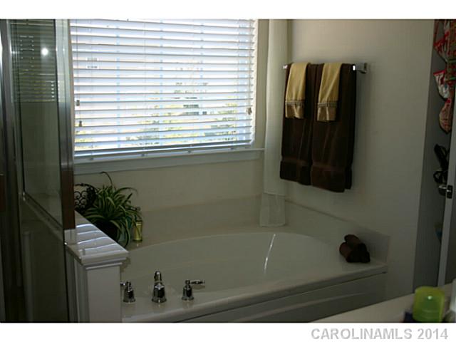 6425  Del Rio Drive Charlotte North Carolina 28277