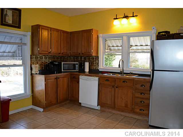 505 S Eastway Drive Troutman North Carolina 28166