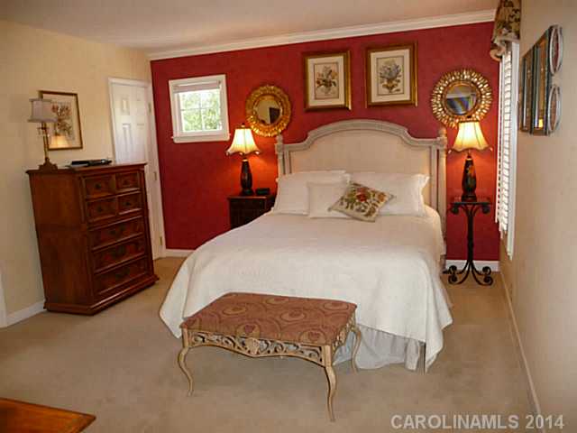 2626  Lori Lane Charlotte North Carolina 28226