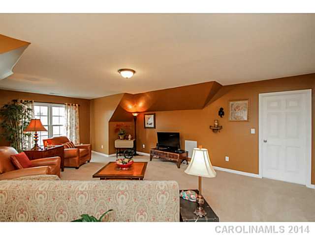 2588 S Shanklin Lane Denver North Carolina 28037