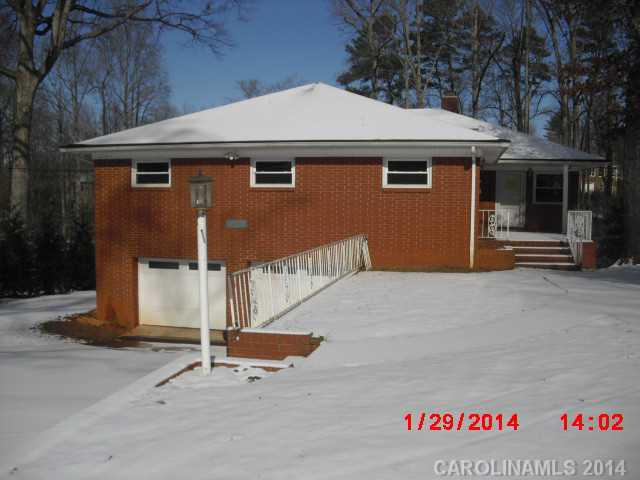 378 N Oakwood Drive Statesville North Carolina 28677