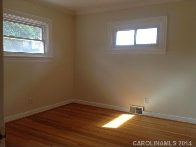 378 N Oakwood Drive Statesville North Carolina 28677