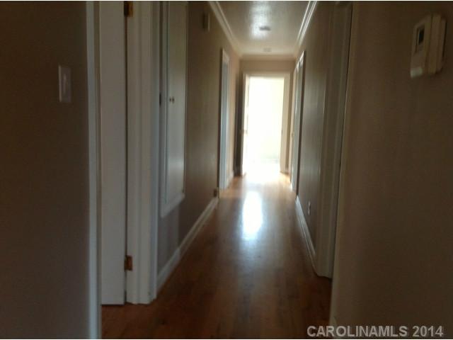 378 N Oakwood Drive Statesville North Carolina 28677