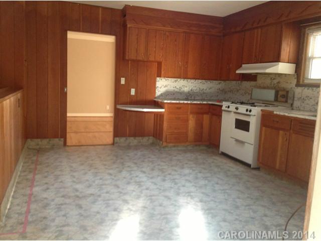 378 N Oakwood Drive Statesville North Carolina 28677