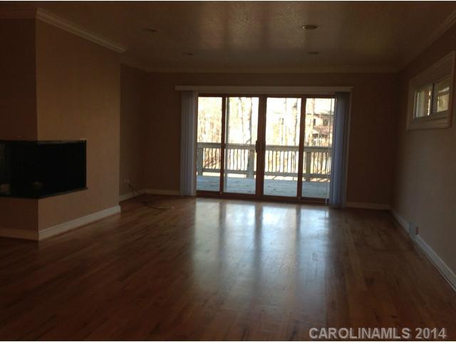 378 N Oakwood Drive Statesville North Carolina 28677