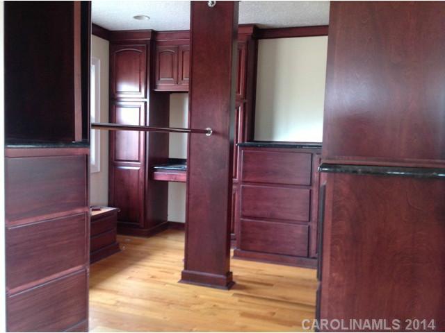 378 N Oakwood Drive Statesville North Carolina 28677
