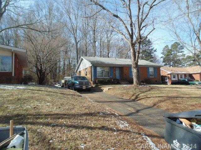 1332  Thriftwood Drive Charlotte North Carolina 28208