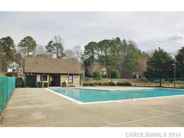 104  Bridgeport Drive Mooresville North Carolina 28117