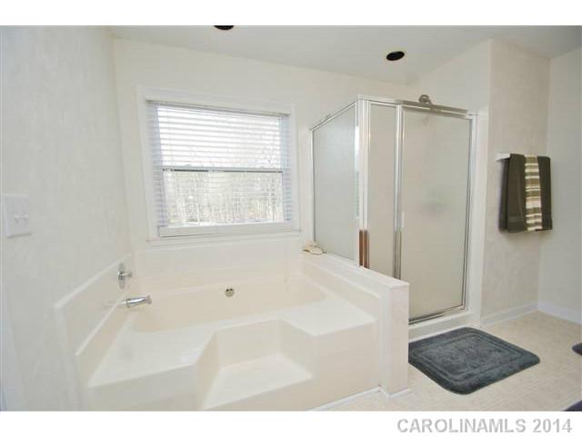 104  Bridgeport Drive Mooresville North Carolina 28117