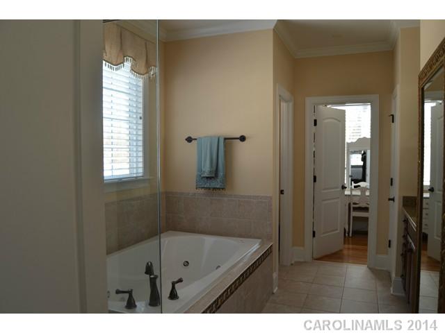 5737  Tipperary Drive Denver North Carolina 28037-7581