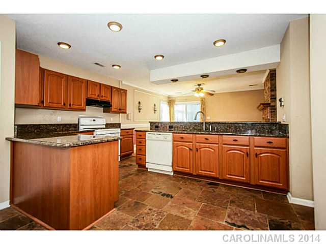 9611  Cloverwood Court Charlotte North Carolina 28270