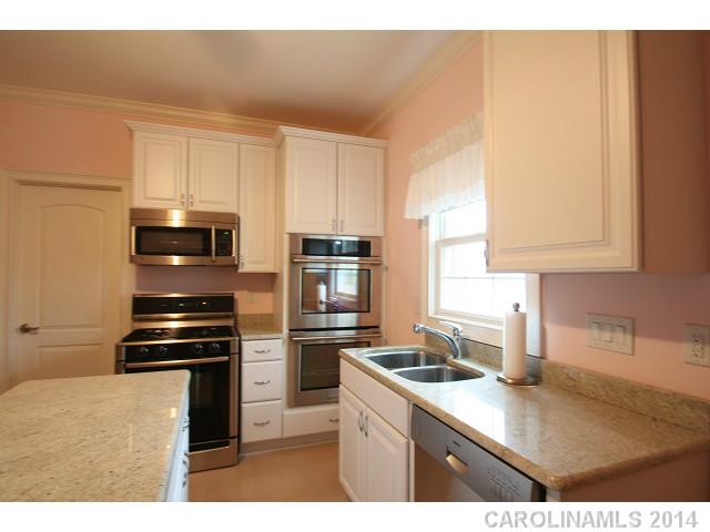 8142  Bay Pointe Drive Denver North Carolina 28037