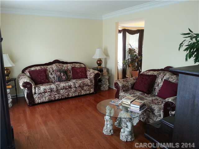 8608  Abbey Brook Court Charlotte North Carolina 28216