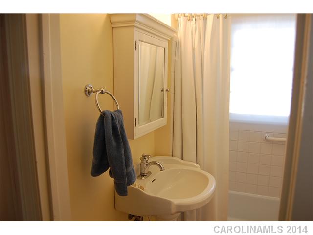 1710  Medford Drive Charlotte North Carolina 28205