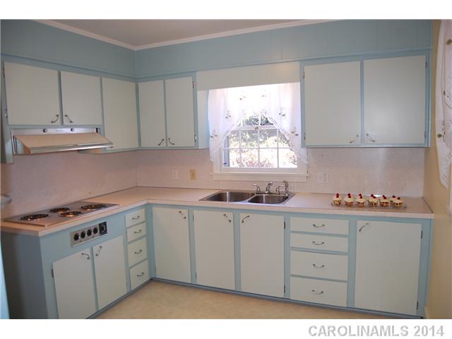 1710  Medford Drive Charlotte North Carolina 28205