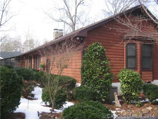 2808  Wimbledon Drive Gastonia North Carolina 28056