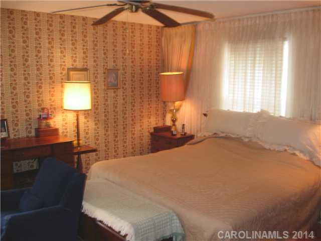 2808  Wimbledon Drive Gastonia North Carolina 28056
