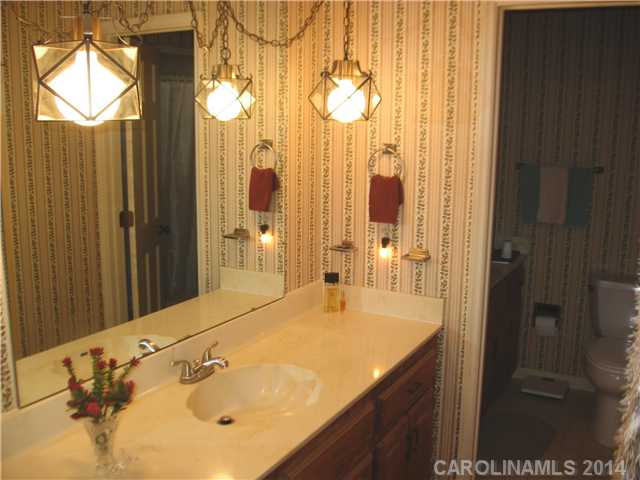 2808  Wimbledon Drive Gastonia North Carolina 28056