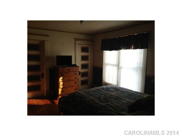 3478  Old Shelby Road Hickory North Carolina 28602