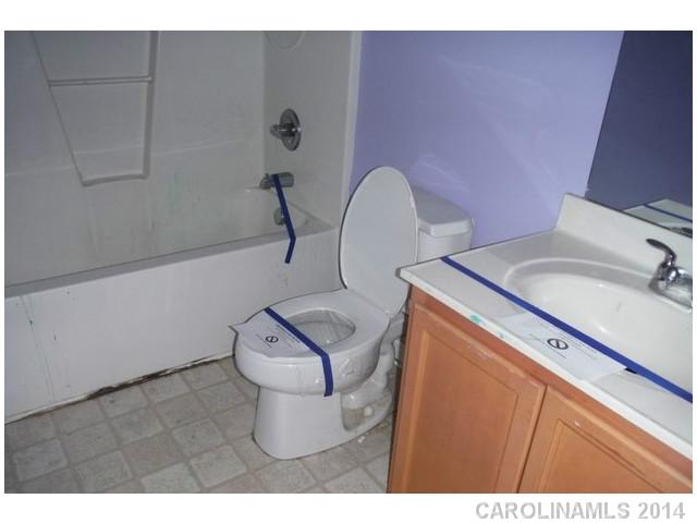 7404  Gaberdine Court Cramerton North Carolina 28032