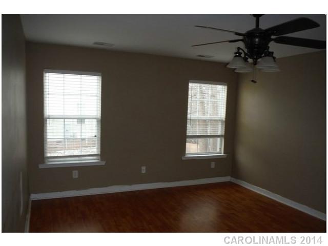 7404  Gaberdine Court Cramerton North Carolina 28032