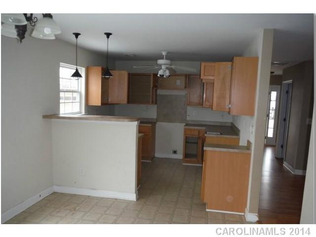 7404  Gaberdine Court Cramerton North Carolina 28032