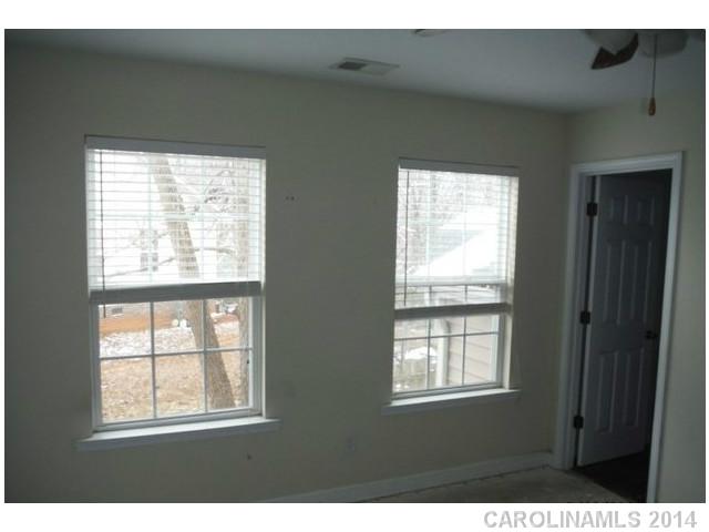 7404  Gaberdine Court Cramerton North Carolina 28032