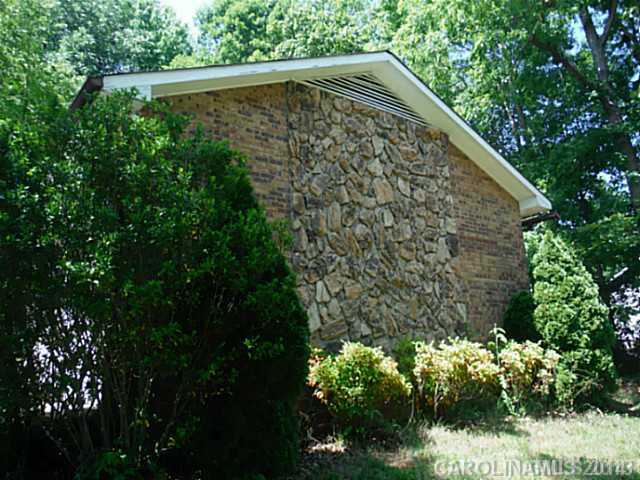 2634  Lakewood Drive Gastonia North Carolina 28052