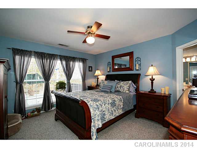 6319  Harburn Forest Drive Charlotte North Carolina 28269