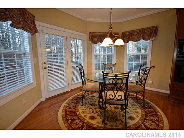 11340  Fountaingrove Drive Charlotte North Carolina 28262