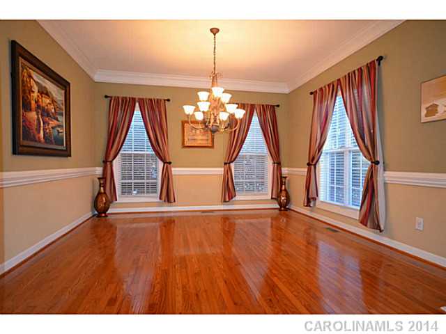 11340  Fountaingrove Drive Charlotte North Carolina 28262