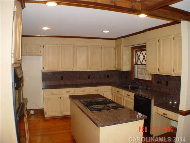 13525  Woody Point Road Charlotte North Carolina 28278