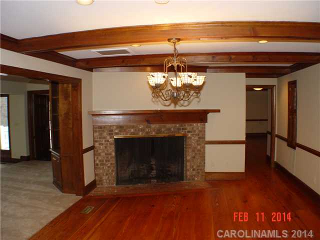 13525  Woody Point Road Charlotte North Carolina 28278