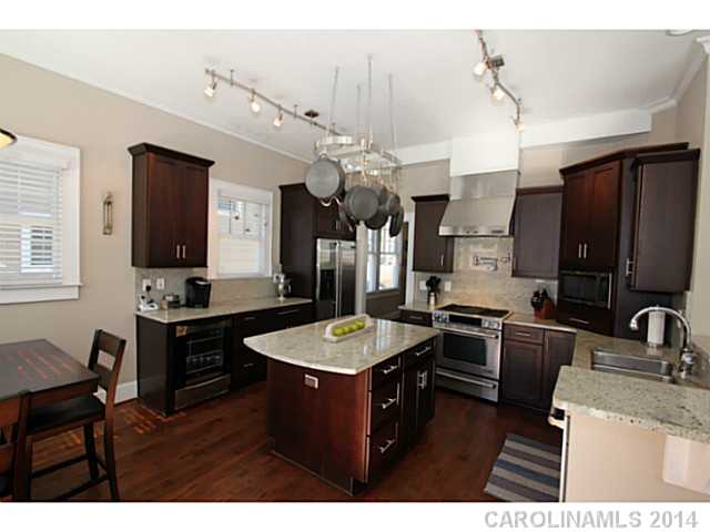 2125  Roslyn Avenue Charlotte North Carolina 28208