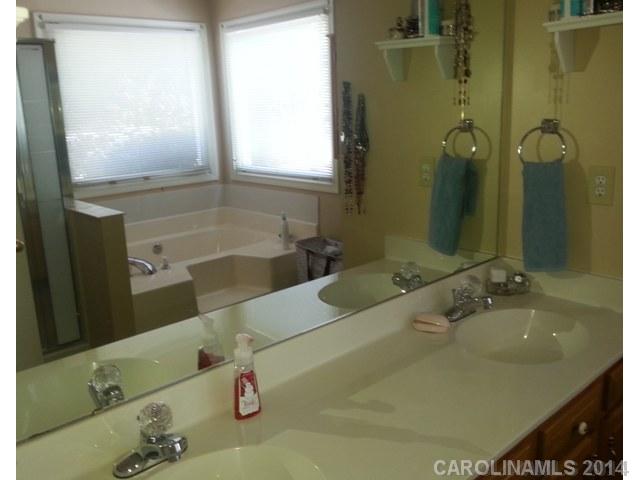 664  Franklin Grove Drive Mooresville North Carolina 28115