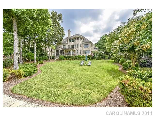 17146  Freshwater Lane Cornelius North Carolina 28031