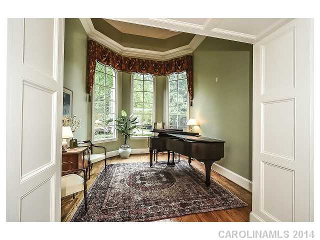 17146  Freshwater Lane Cornelius North Carolina 28031