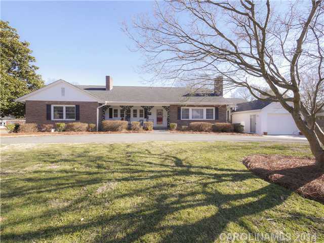 1802  Fairfield Drive Gastonia North Carolina 28054