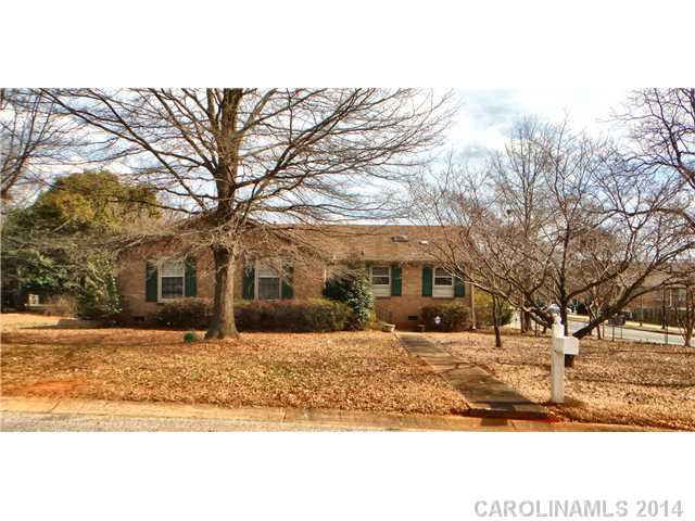 6331  Cherrycrest Lane Charlotte North Carolina 28217