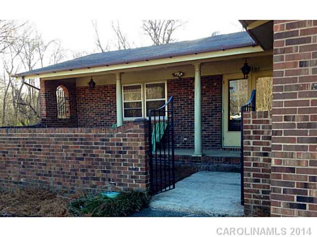 12101  Oakhaven Drive Charlotte North Carolina 28273