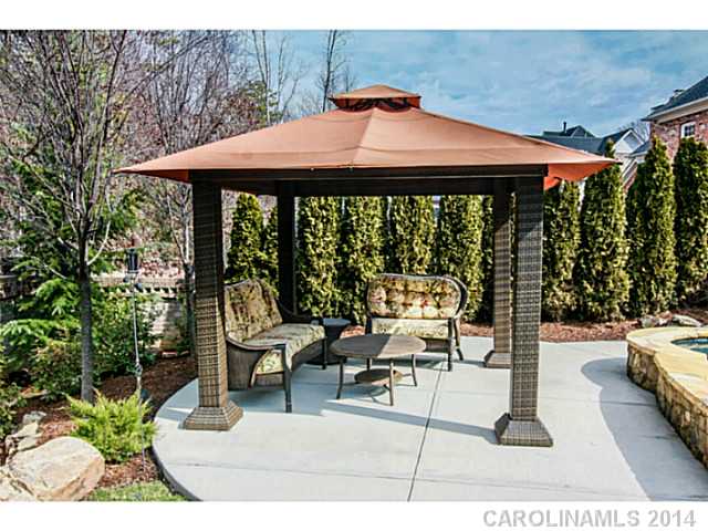 1312  Lost Oak Road Charlotte North Carolina 28270