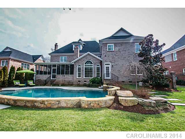 1312  Lost Oak Road Charlotte North Carolina 28270