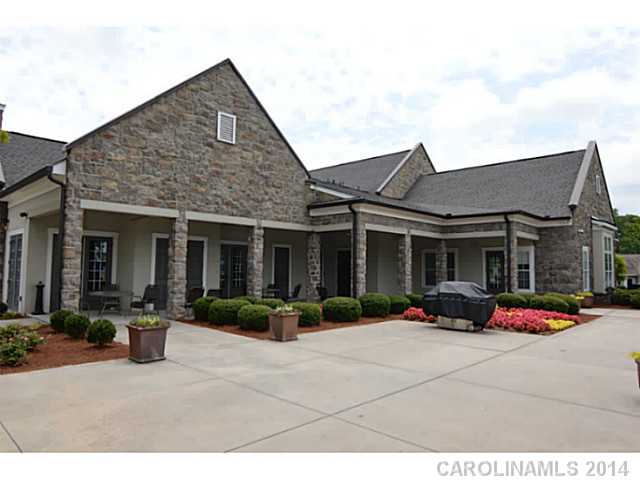 6824  Evanton Loch Road Charlotte North Carolina 28278