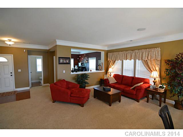 6824  Evanton Loch Road Charlotte North Carolina 28278