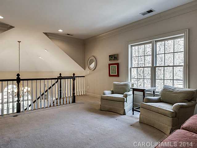 2516  Selwyn Avenue Charlotte North Carolina 28209