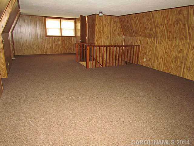 1482  Hardwood Circle Newton North Carolina 28658
