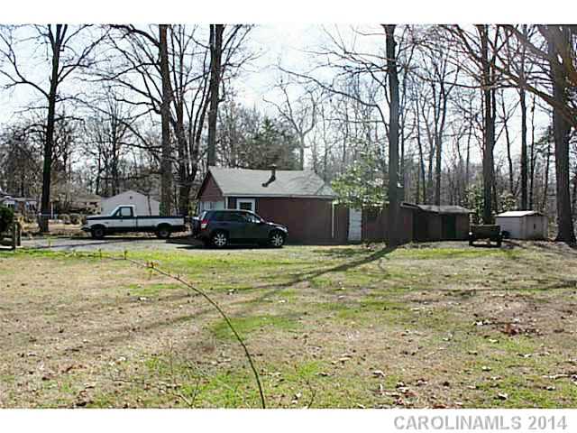 1711 W Sugar Creek Road Charlotte North Carolina 28262