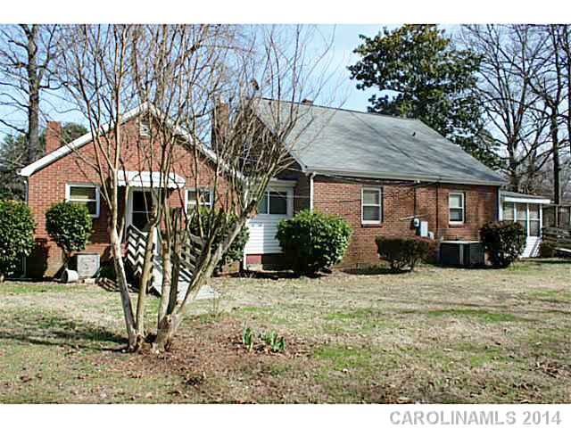 1711 W Sugar Creek Road Charlotte North Carolina 28262