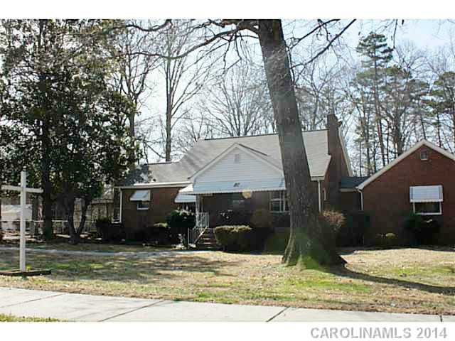 1711 W Sugar Creek Road Charlotte North Carolina 28262